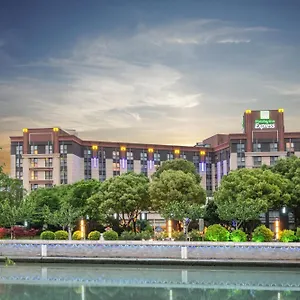 *** Hotel Express Putuo By Ihg China